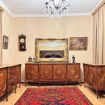 Only Flowers Tiflis Exterior foto